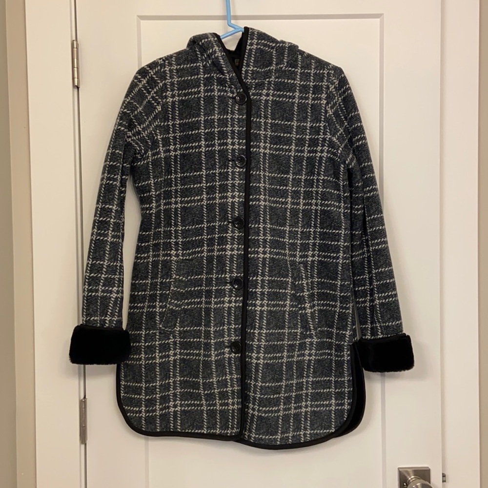 Plaid black/gray cozy coat